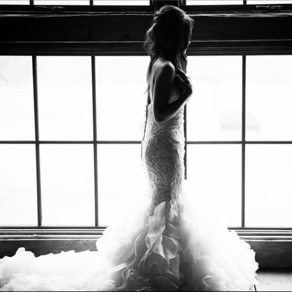 Meet your Posher, Brigitte - Picture 1 of 1